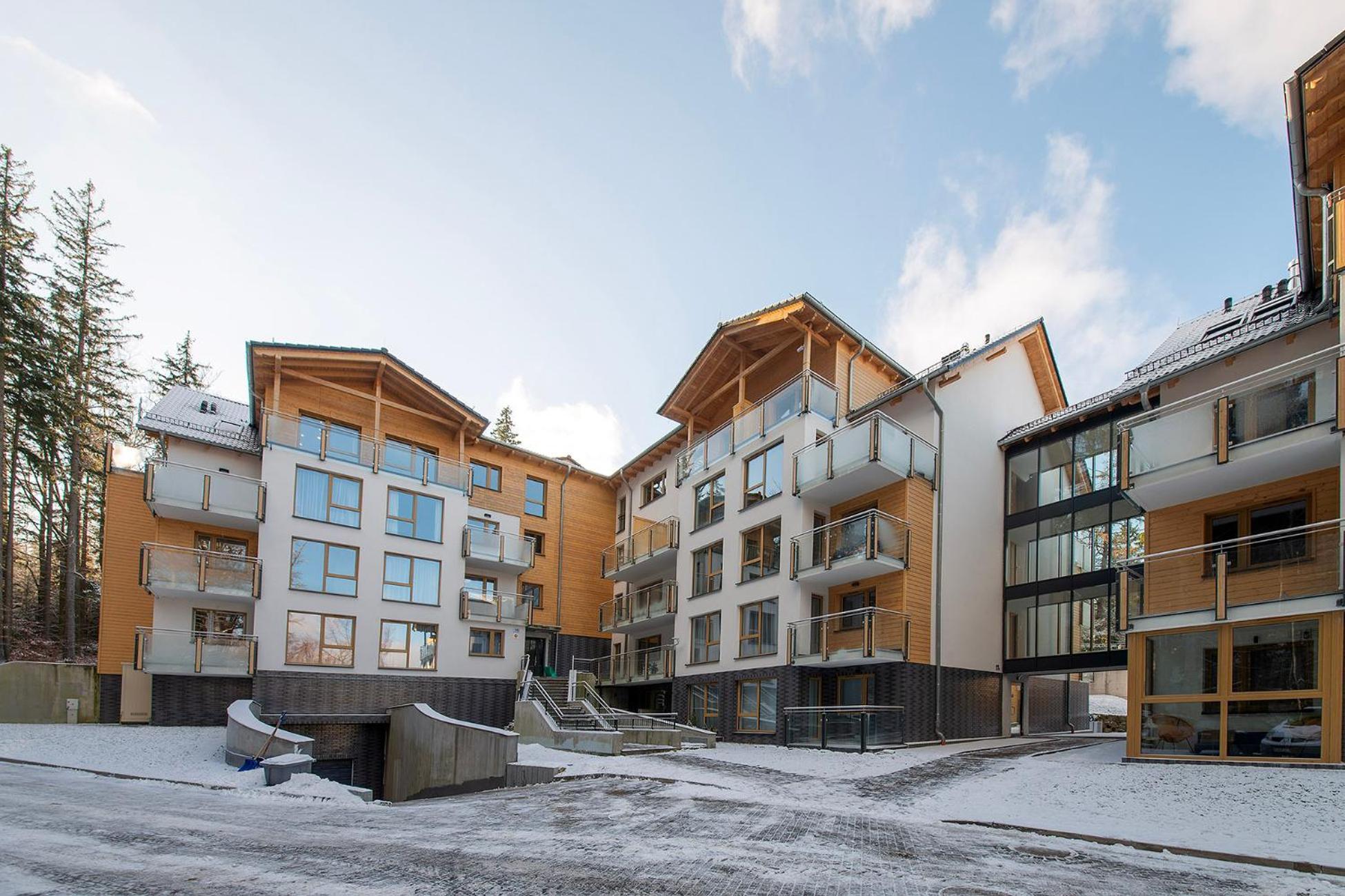 Sun Seasons 24 - Kilinskiego Centrum Apartment